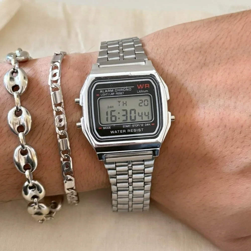 Y2K 2000s vintage retro style silver stainless steel digital watch
